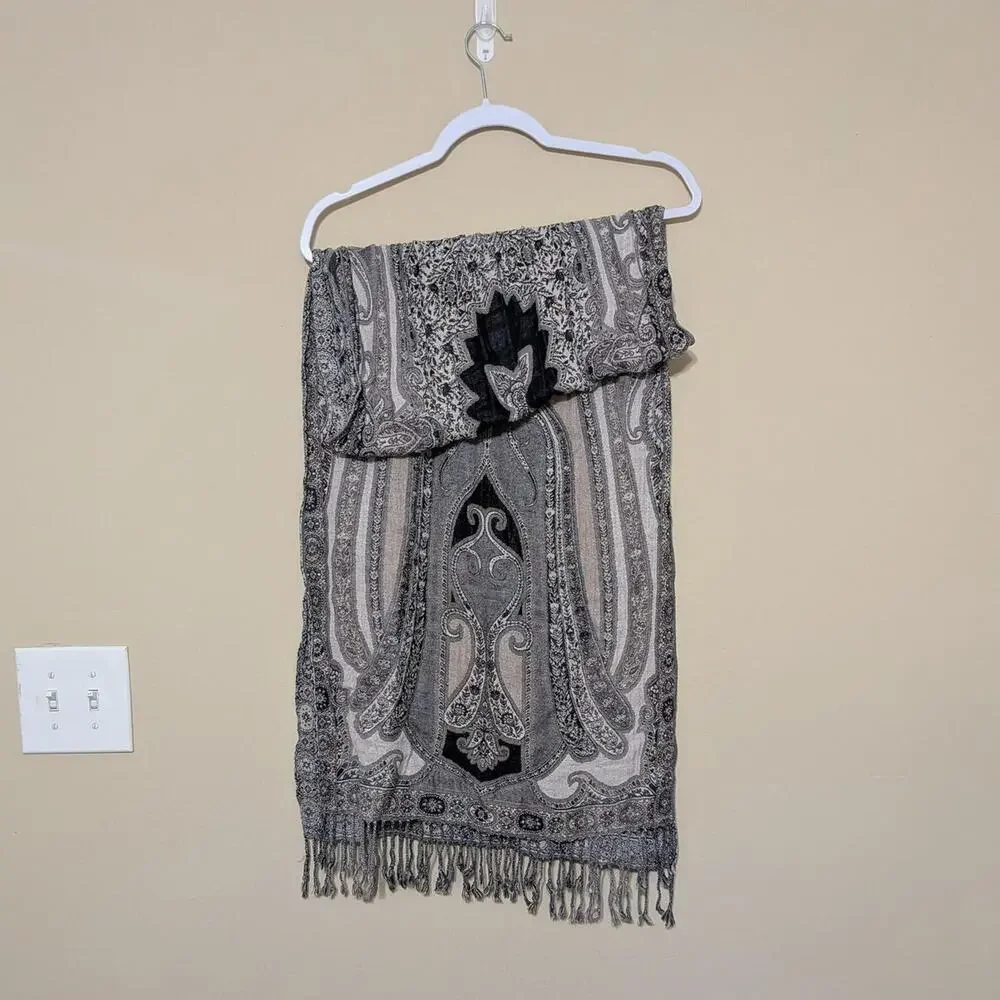 Boho Gray And Black Whimsygoth Paisley Print Pashmina With Fringe